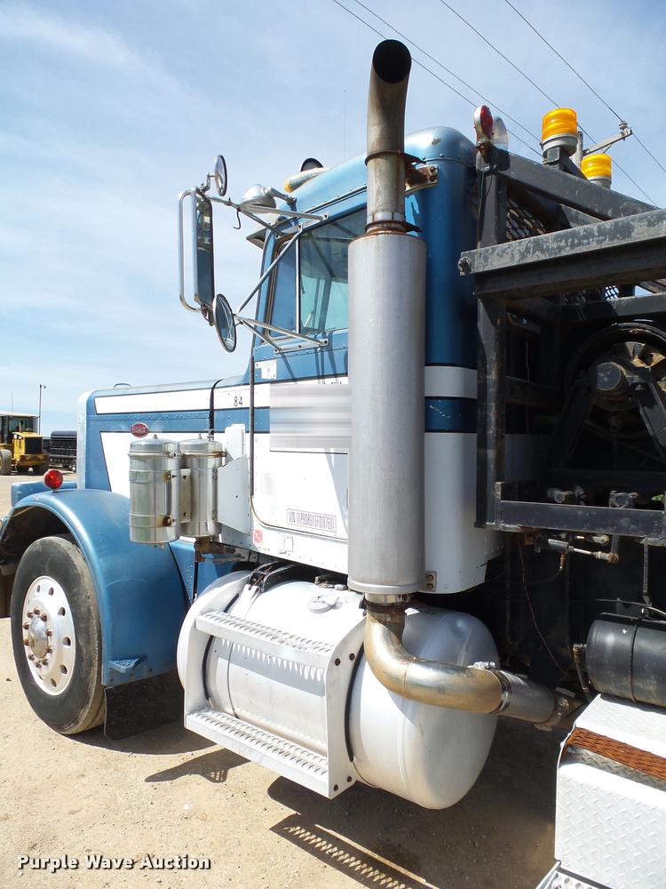 image for item DB4715 1985 Peterbilt 359 winch semi truck