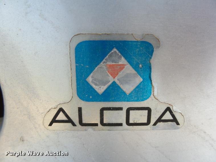 image for item DB4715 1985 Peterbilt 359 winch semi truck