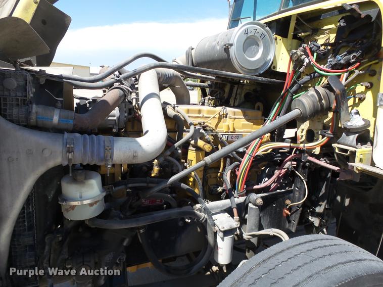 image for item DB4732 2004 Freightliner FLD120 SD semi truck