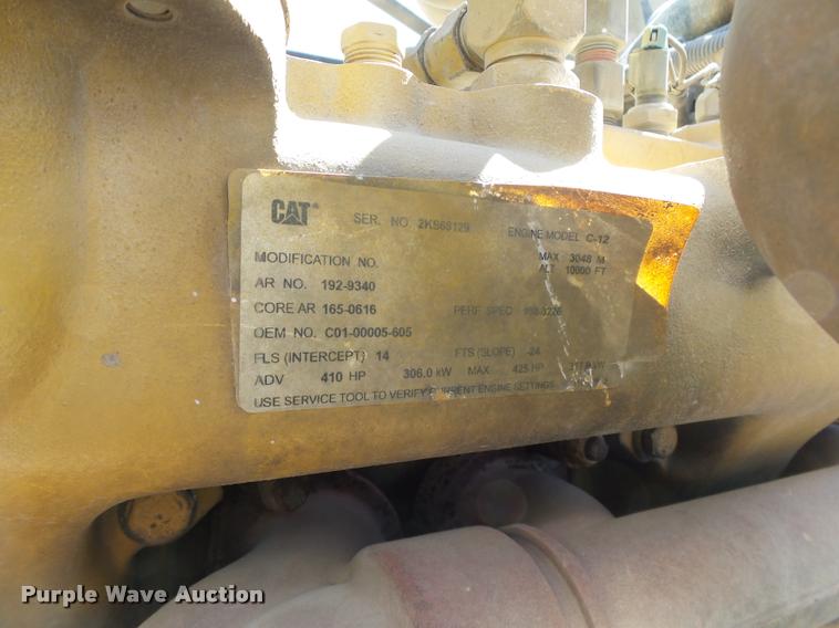 image for item DB4733 2002 Freightliner FLD120 semi truck