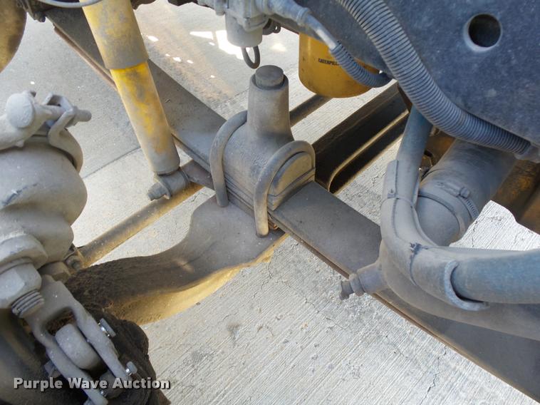 image for item DB4735 2001 Freightliner FLD120 semi truck