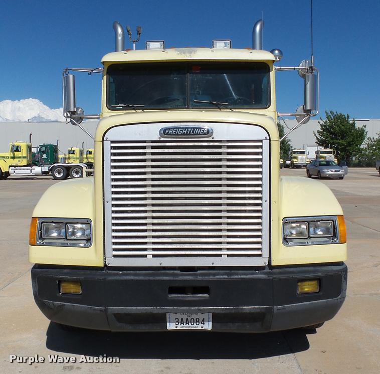 image for item DB4736 2001 Freightliner FLD120 semi truck
