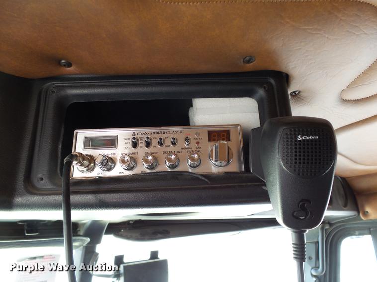 image for item DB4736 2001 Freightliner FLD120 semi truck