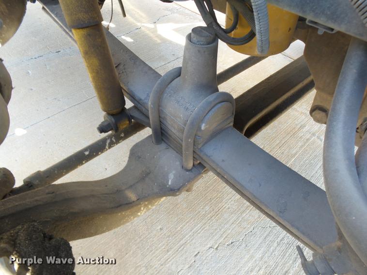 image for item DB4736 2001 Freightliner FLD120 semi truck