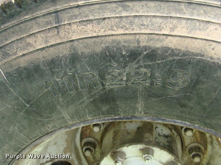 image for item DP9413 1996 Ford LTA9000 Aero Max semi truck