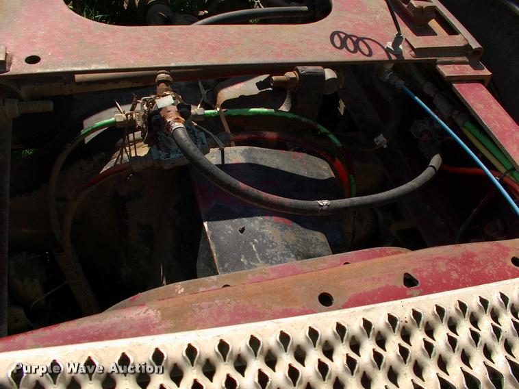 image for item DP9413 1996 Ford LTA9000 Aero Max semi truck