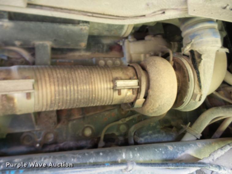 image for item J8619 1991 Freightliner FLA semi truck