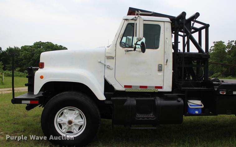 image for item L3150 1979 International F2574 winch truck