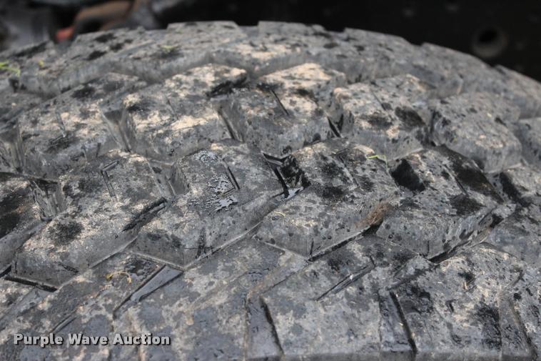 image for item L3150 1979 International F2574 winch truck