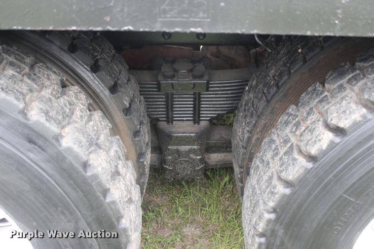 image for item L3150 1979 International F2574 winch truck