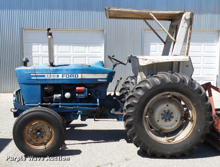 image for item AP9252 1979 Ford 3600 tractor