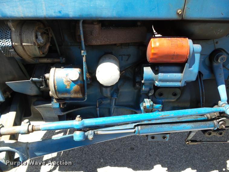 image for item AP9252 1979 Ford 3600 tractor