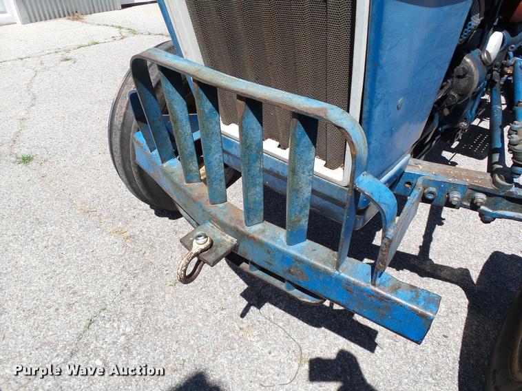 image for item AP9252 1979 Ford 3600 tractor