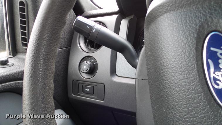 image for item DA6197 2011 Ford F150 SuperCab pickup truck