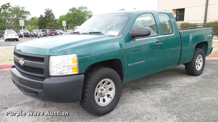 image for item DA6198 2008 Chevrolet Silverado 1500 Ext. Cab pickup truck
