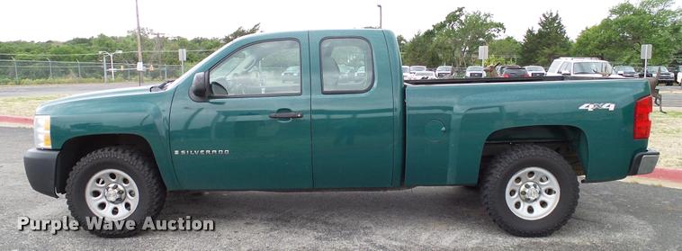 image for item DA6198 2008 Chevrolet Silverado 1500 Ext. Cab pickup truck