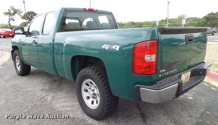 image for item DA6198 2008 Chevrolet Silverado 1500 Ext. Cab pickup truck