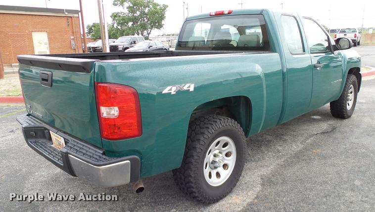 image for item DA6198 2008 Chevrolet Silverado 1500 Ext. Cab pickup truck