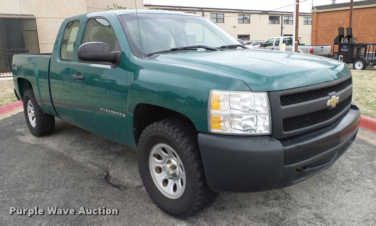 image for item DA6198 2008 Chevrolet Silverado 1500 Ext. Cab pickup truck
