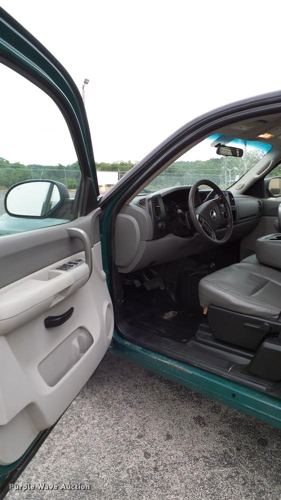 image for item DA6198 2008 Chevrolet Silverado 1500 Ext. Cab pickup truck