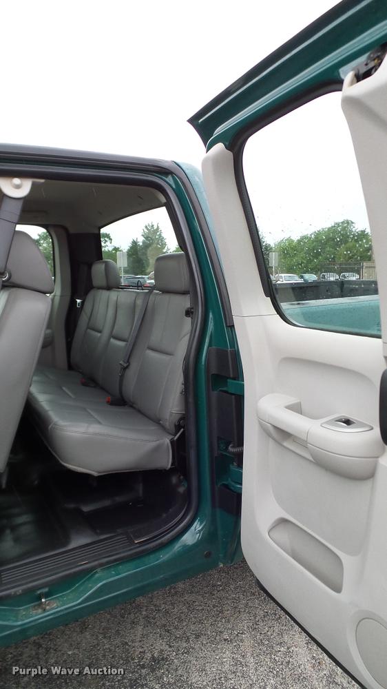 image for item DA6198 2008 Chevrolet Silverado 1500 Ext. Cab pickup truck