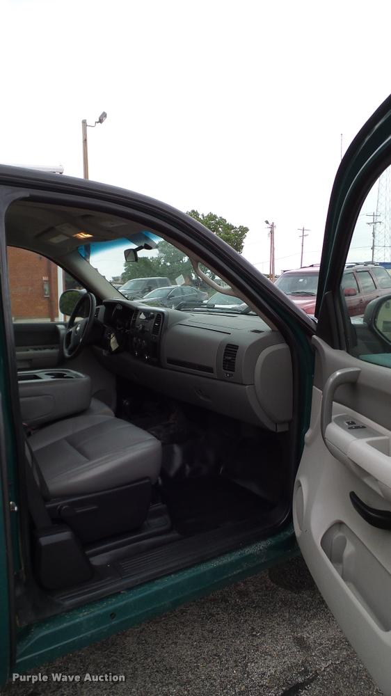 image for item DA6198 2008 Chevrolet Silverado 1500 Ext. Cab pickup truck