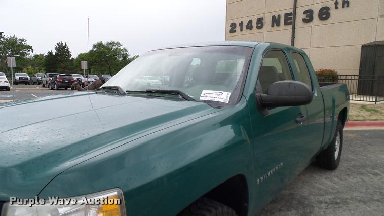 image for item DA6198 2008 Chevrolet Silverado 1500 Ext. Cab pickup truck