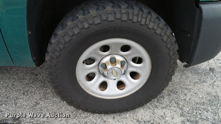 image for item DA6198 2008 Chevrolet Silverado 1500 Ext. Cab pickup truck