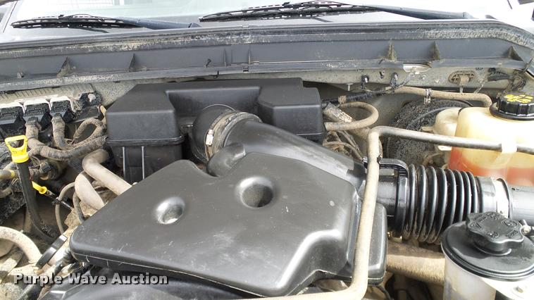 image for item DA6199 2011 Ford F250 Super Duty XL pickup truck