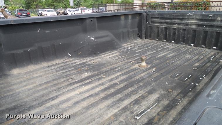 image for item DA6199 2011 Ford F250 Super Duty XL pickup truck