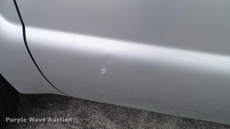 image for item DA6199 2011 Ford F250 Super Duty XL pickup truck