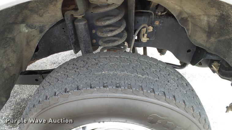 image for item DA6199 2011 Ford F250 Super Duty XL pickup truck