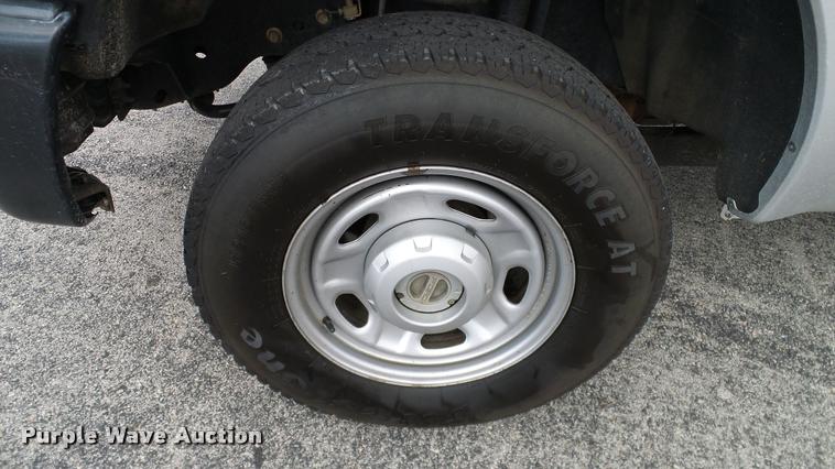 image for item DA6199 2011 Ford F250 Super Duty XL pickup truck