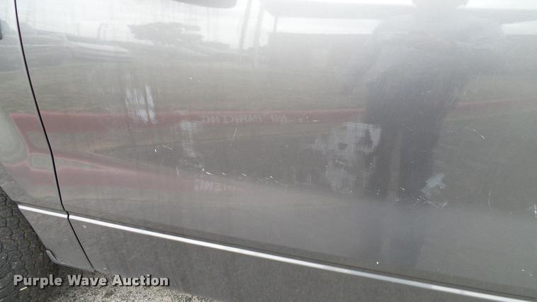 image for item DA6200 2005 Ford F150 XL SuperCab pickup truck