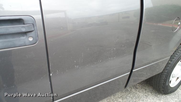 image for item DA6200 2005 Ford F150 XL SuperCab pickup truck