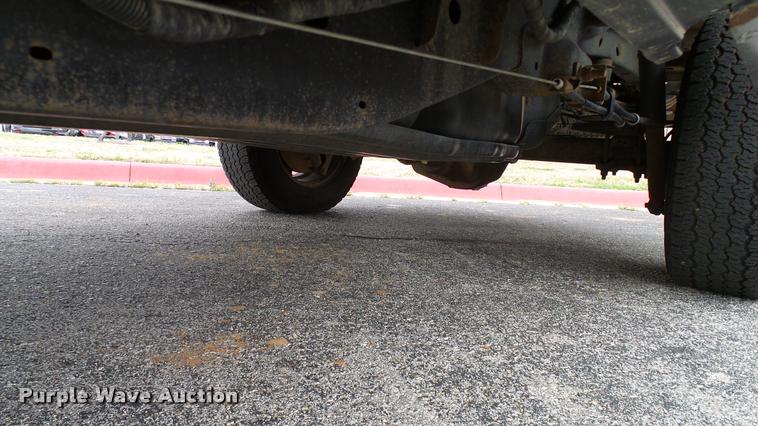 image for item DA6200 2005 Ford F150 XL SuperCab pickup truck