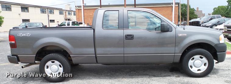 image for item DA6201 2007 Ford F150 XL SuperCab pickup truck