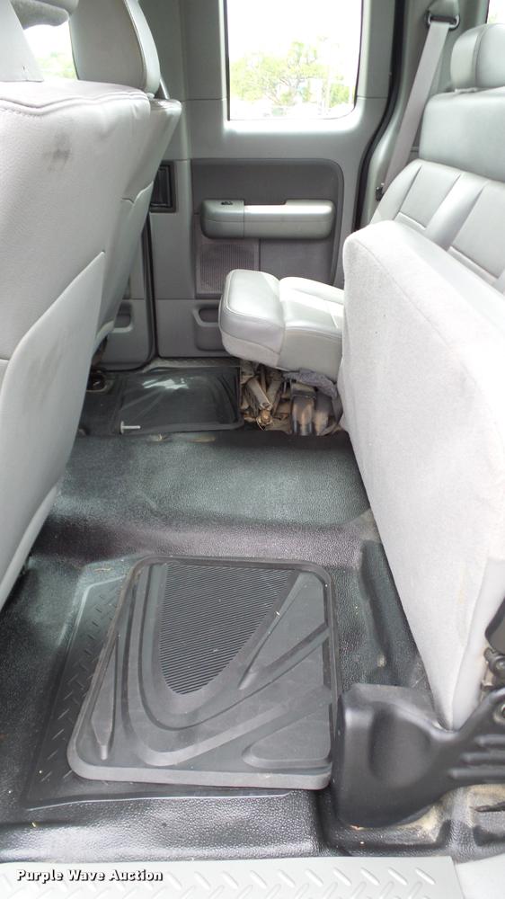 image for item DA6201 2007 Ford F150 XL SuperCab pickup truck