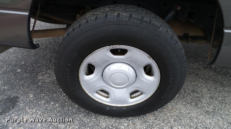 image for item DA6201 2007 Ford F150 XL SuperCab pickup truck