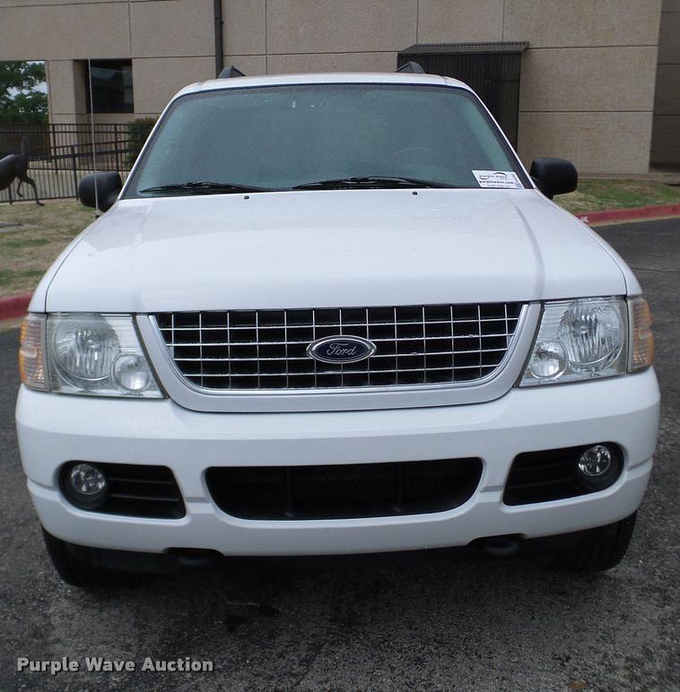image for item DA6202 2005 Ford Explorer XLT SUV