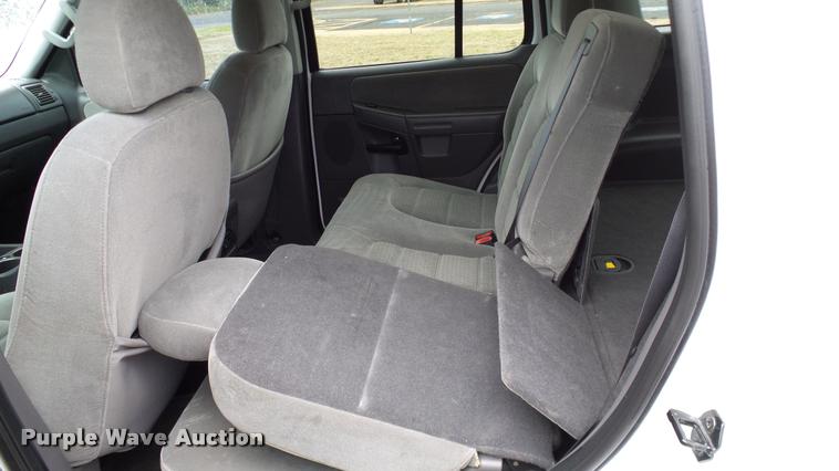 image for item DA6202 2005 Ford Explorer XLT SUV