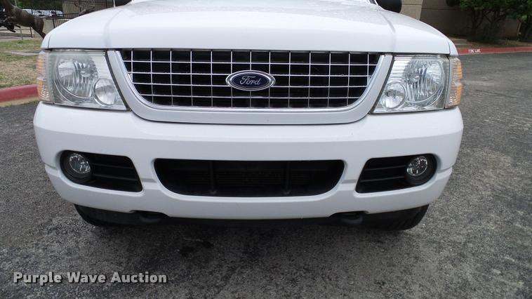 image for item DA6202 2005 Ford Explorer XLT SUV