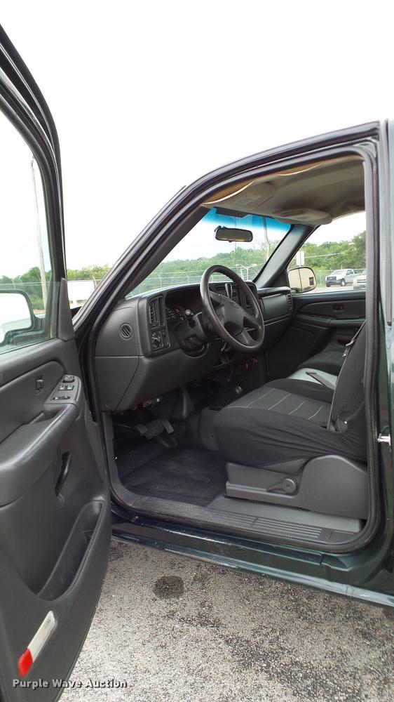 image for item DA6204 2006 Chevrolet Silverado 2500HD pickup truck