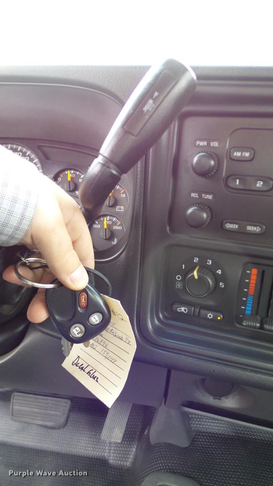 image for item DA6204 2006 Chevrolet Silverado 2500HD pickup truck