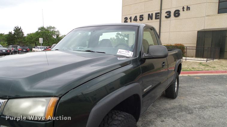 image for item DA6204 2006 Chevrolet Silverado 2500HD pickup truck