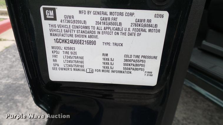 image for item DA6204 2006 Chevrolet Silverado 2500HD pickup truck