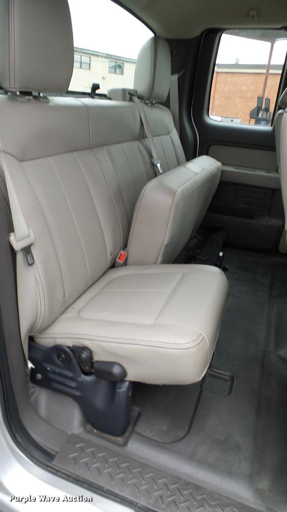 image for item DA6205 2010 Ford F150 XL SuperCab pickup truck