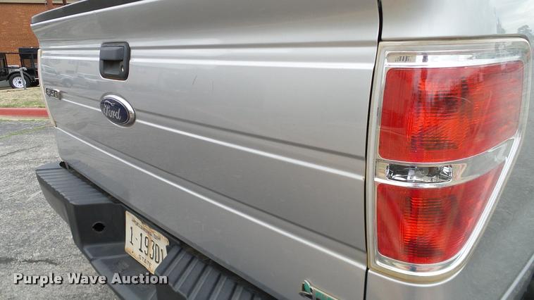 image for item DA6205 2010 Ford F150 XL SuperCab pickup truck