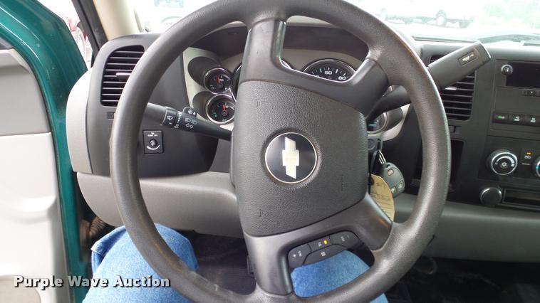 image for item DA6206 2009 Chevrolet Silverado 2500HD pickup truck