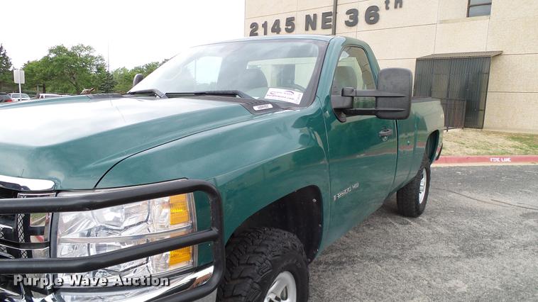 image for item DA6206 2009 Chevrolet Silverado 2500HD pickup truck